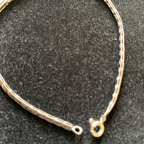 14K Pure White Gold Emeralds Diamonds Bracelet - Picture 6 of 7